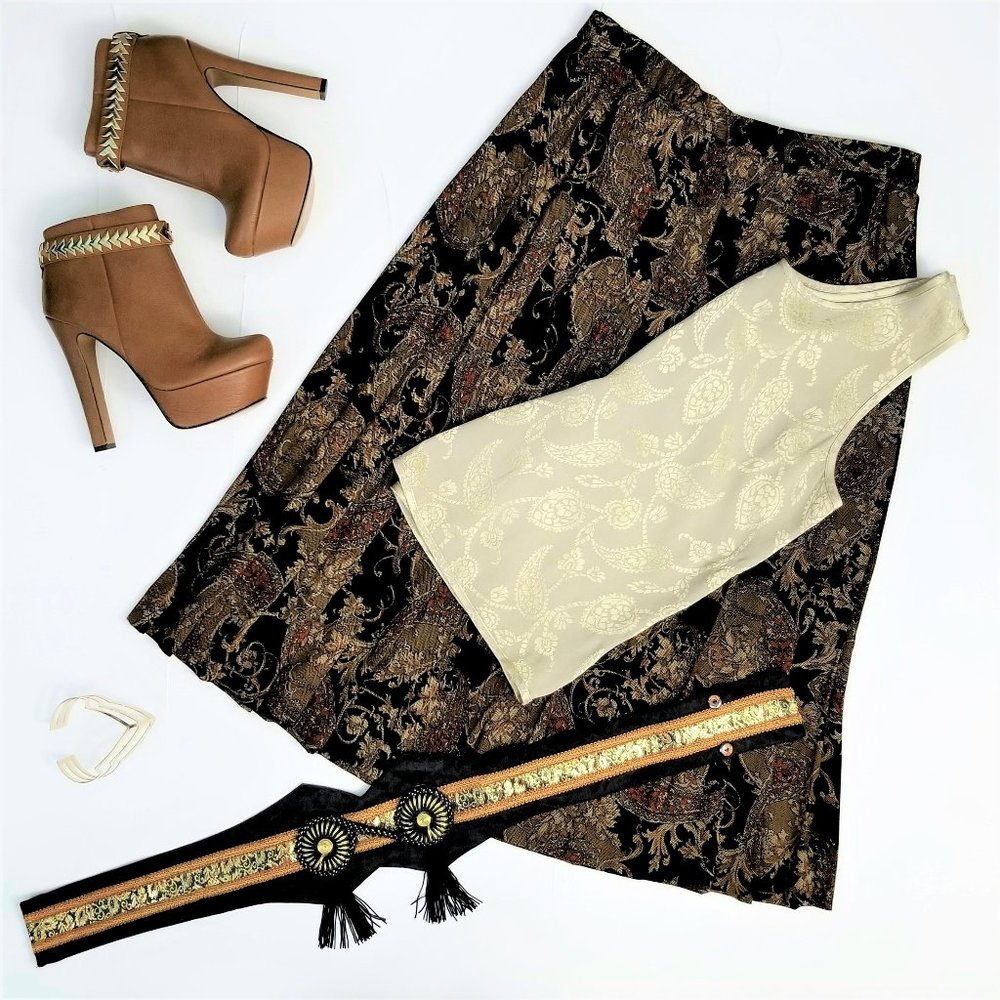 FIND THESE BEAUTIES & SO MUCH MORE IN MY CLOSET!